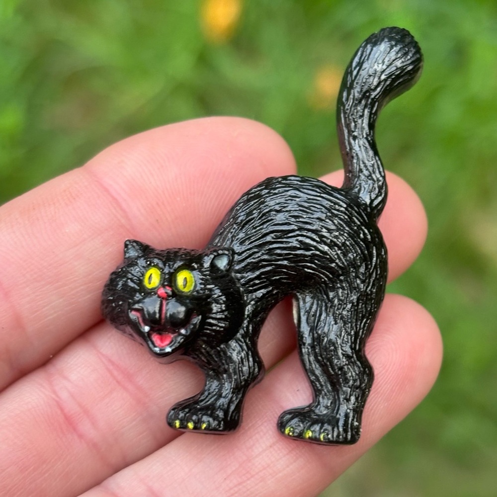 Adorable Vintage Russ Black Cat Pin! - Picture 8 of 10